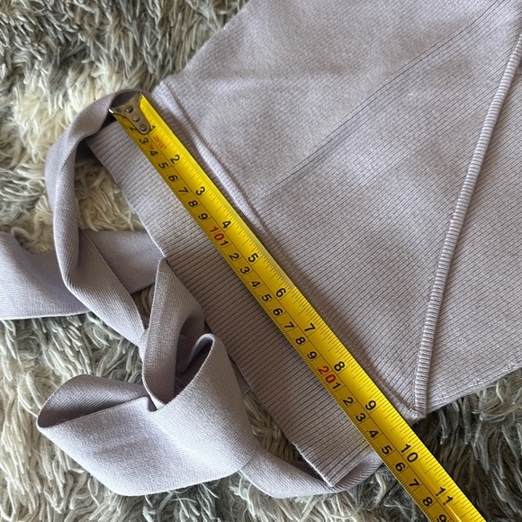 Wilfred Lavender Ribbed Wrap Top - Picture 9 of 11